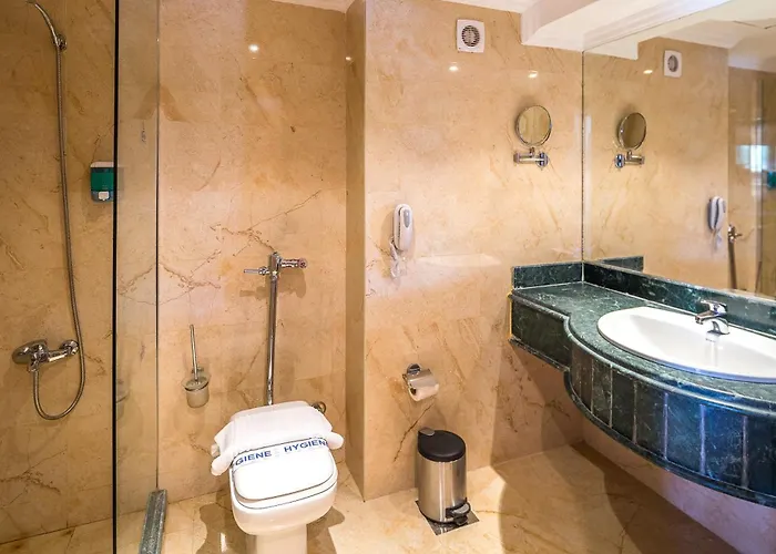 Hawaii Le Jardin Aqua - Families And Couples Only 4* Gurdaka